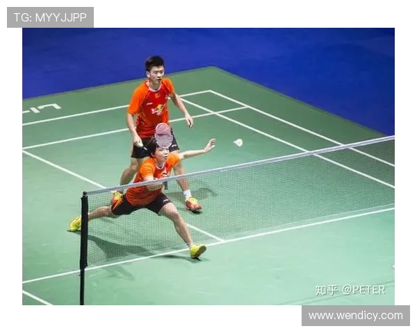 重庆羽毛球队的默契配合与战术分析探讨 重庆羽毛球队的默契配合与战术分析探讨