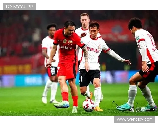 重庆排球队以99分领跑杯赛积分榜展现强大实力和团队合作精神 重庆排球队以99分领跑杯赛积分榜展现强大实力和团队合作精神