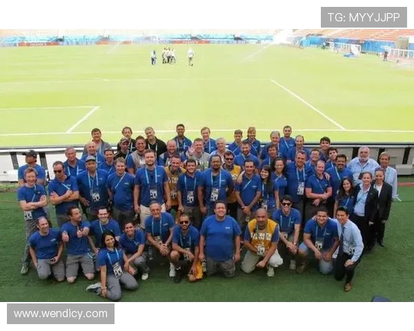 武汉排球队逆袭之路揭秘：从默默无闻到世界杯舞台的辉煌历程